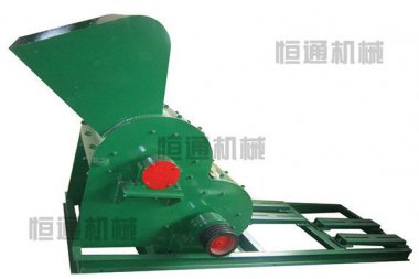 鞍山大型煤矸石毀氣流粉碎機壞機破碎大，產(chǎn)量高